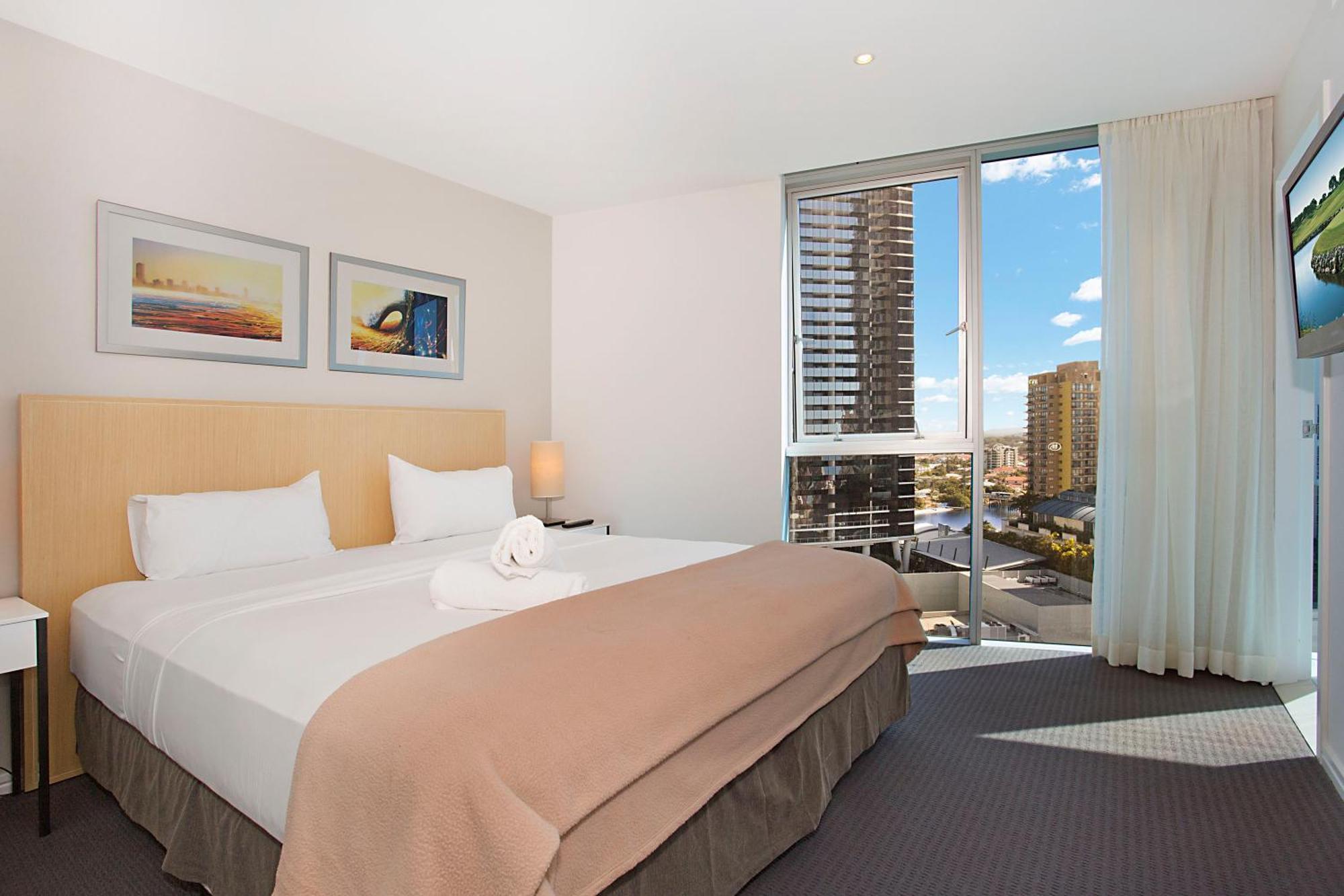 Number 1 H Residences - Wifi, Parking & More By Gold Coast Holidays Eksteriør billede